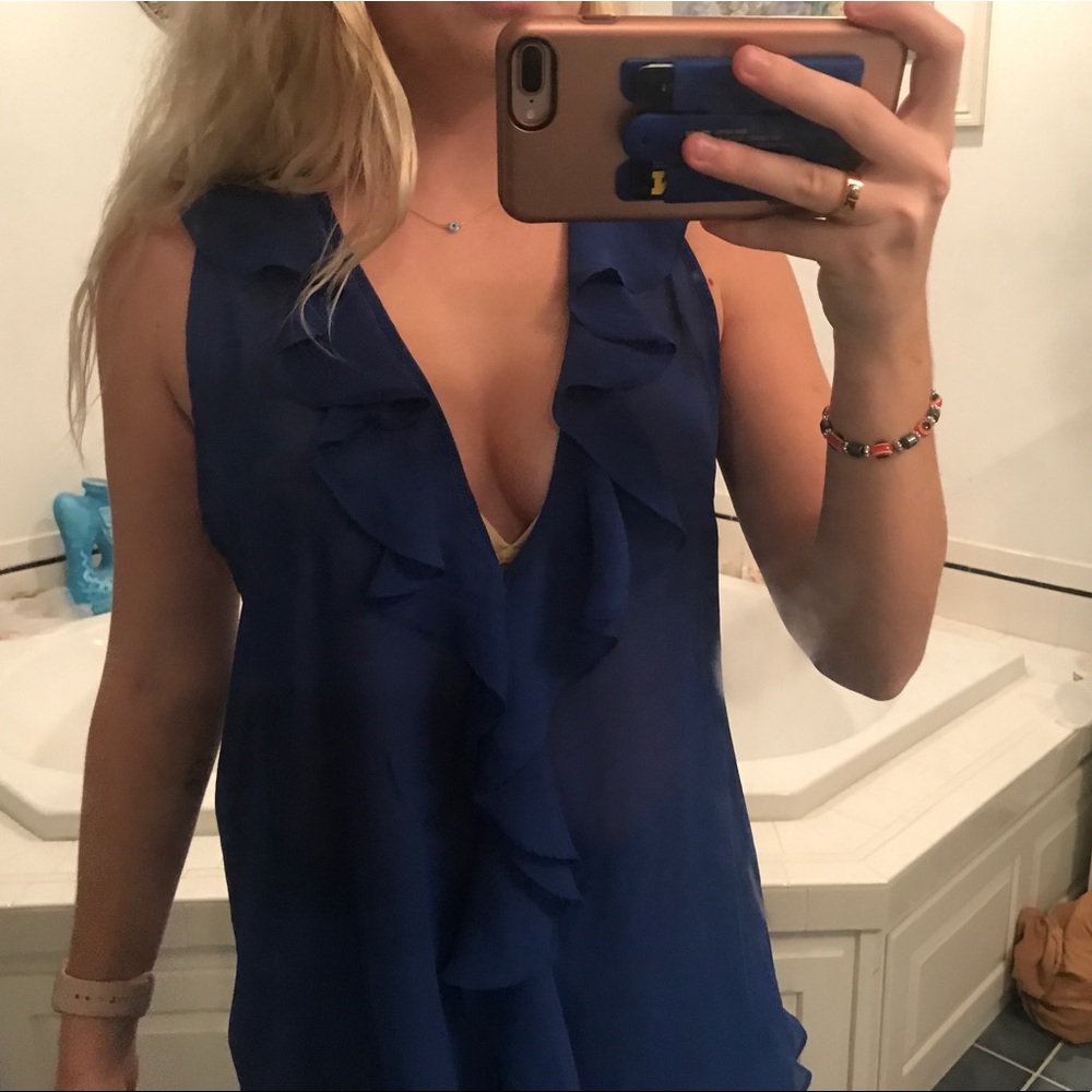 Blue V neck flow top - Picture 2 of 3